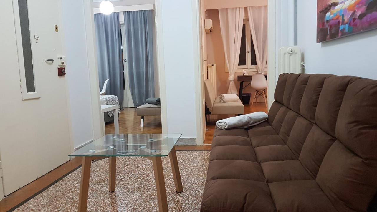 Olive Apartment- Athens Center, 4 Bd, 1.5 Bath Zewnętrze zdjęcie