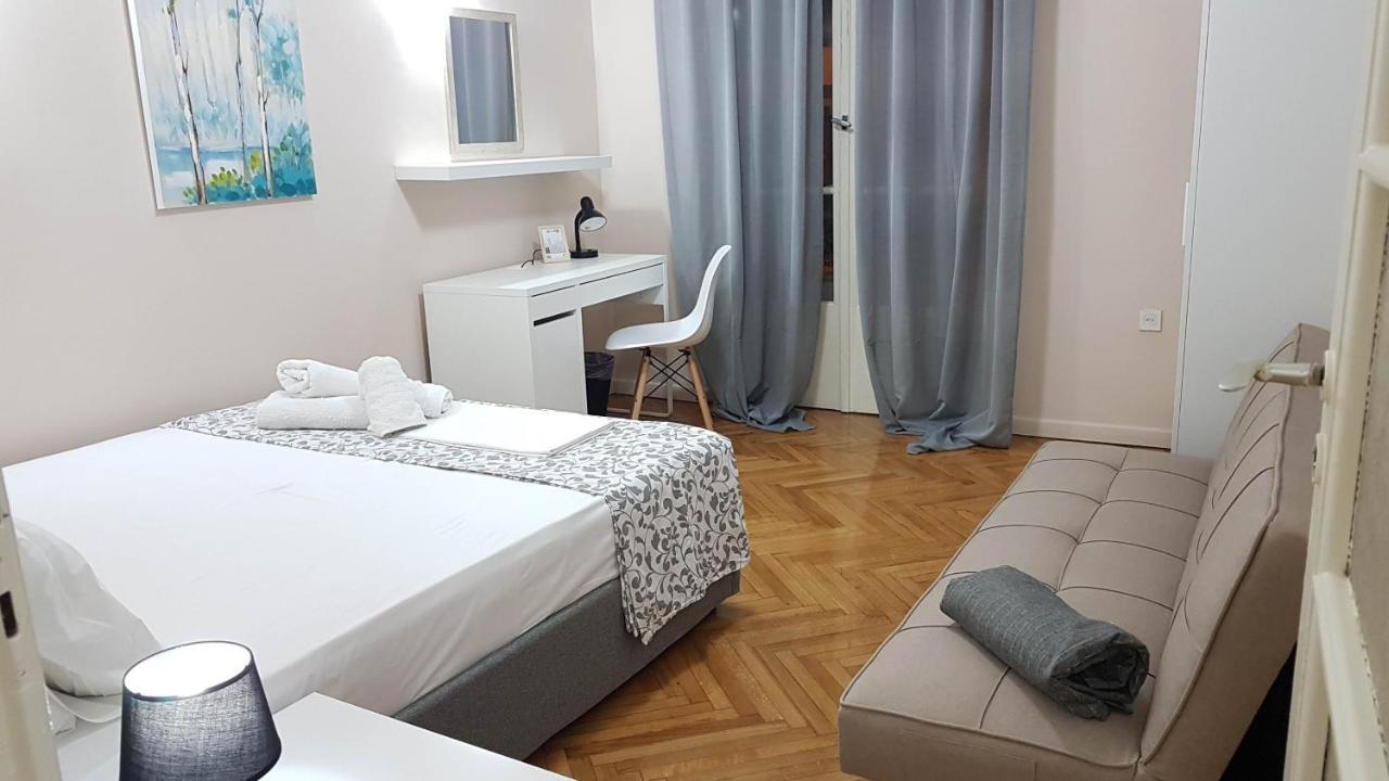 Olive Apartment- Athens Center, 4 Bd, 1.5 Bath Zewnętrze zdjęcie