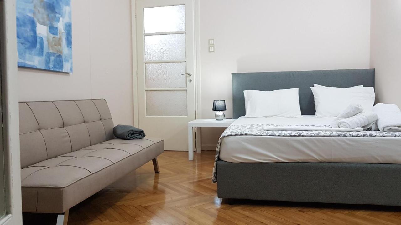 Olive Apartment- Athens Center, 4 Bd, 1.5 Bath Zewnętrze zdjęcie